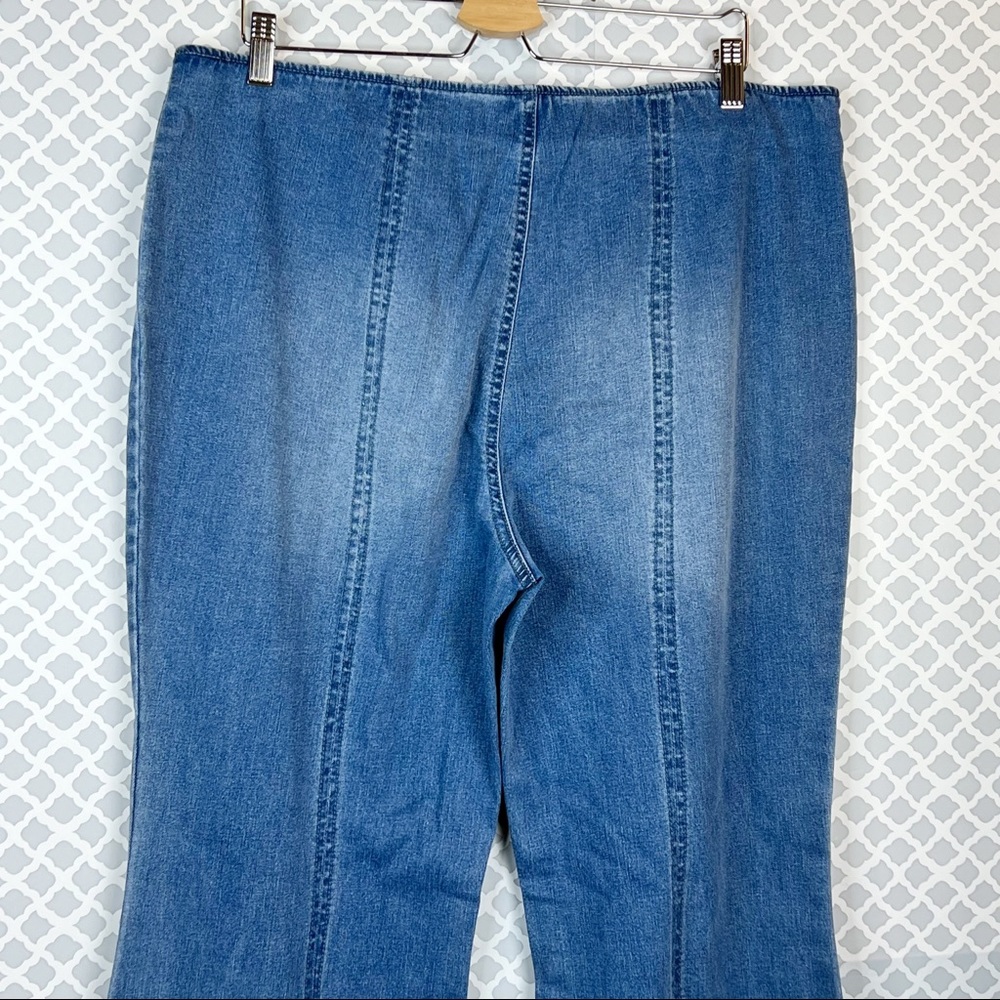 NWOT Fourteenth Place Seamed High Waist Pull On Flare Jeans - Picture 6 of 10